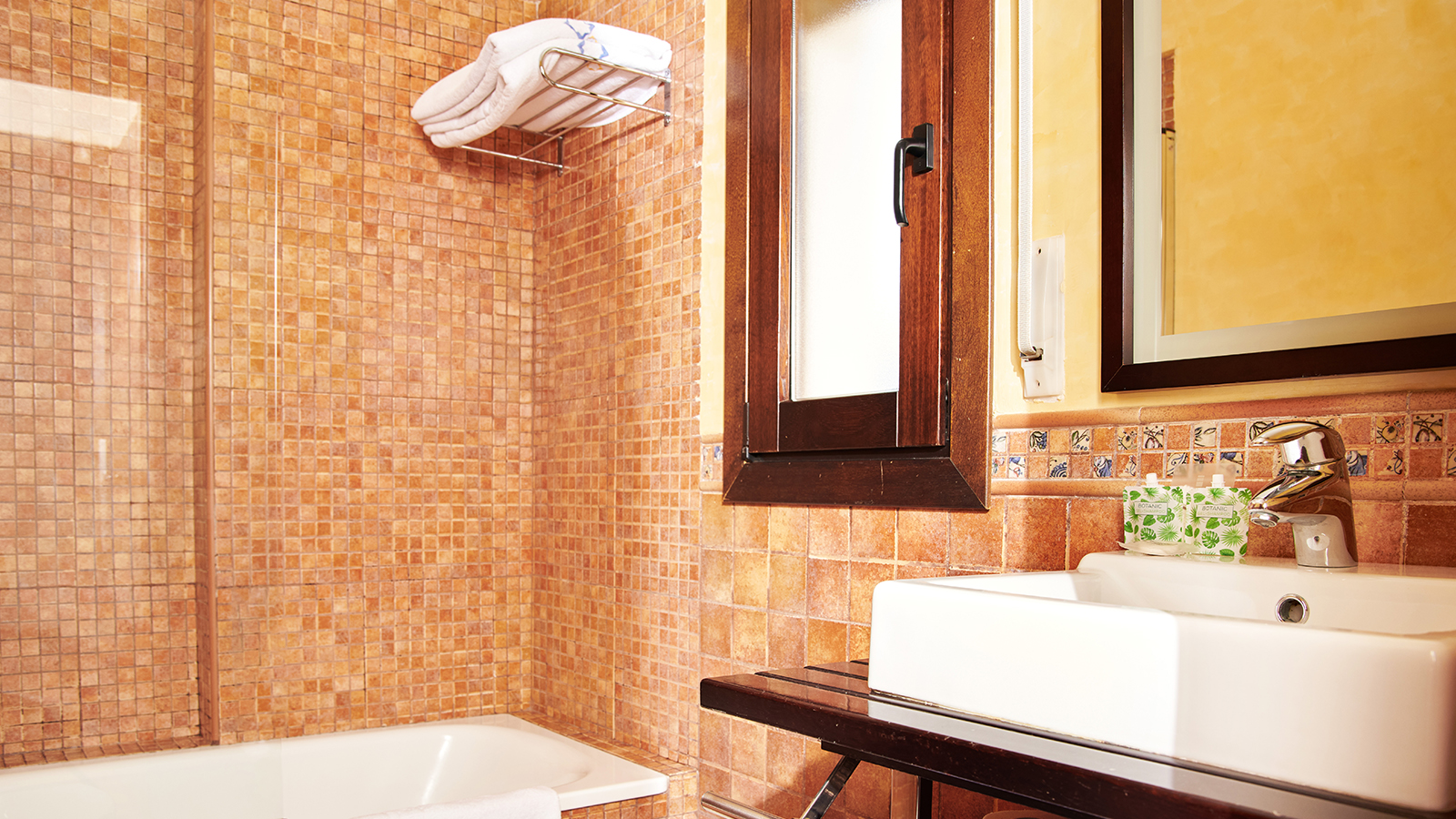 Baño Apartamentos Ardales